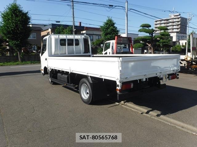 Hino DUTRO 2021-03 8158316-6