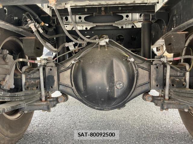 Hino DUTRO 2024-07 8158313-12