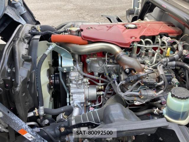 Hino DUTRO 2024-07 8158313-13