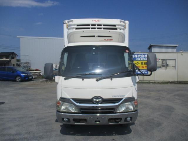 Hino DUTRO 2013-04 8186353-4