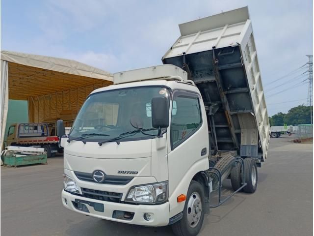 Hino DUTRO 2017-11 8186352-7