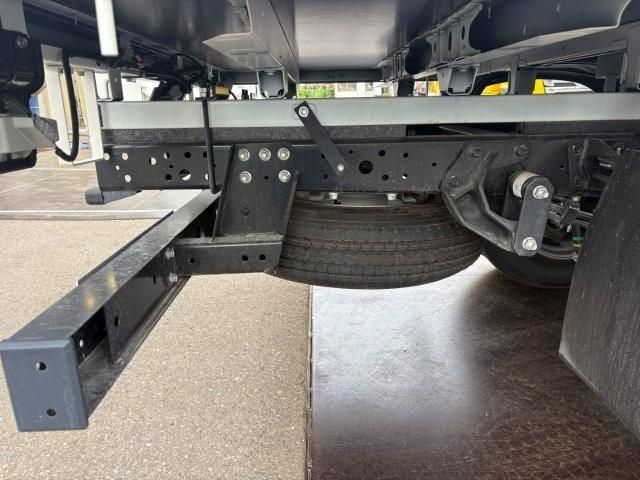 Hino DUTRO 2025-09 8186350-12