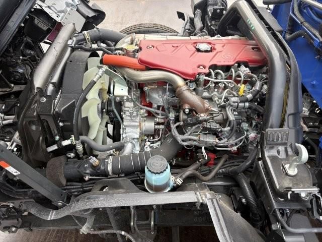 Hino DUTRO 2025-09 8186350-19