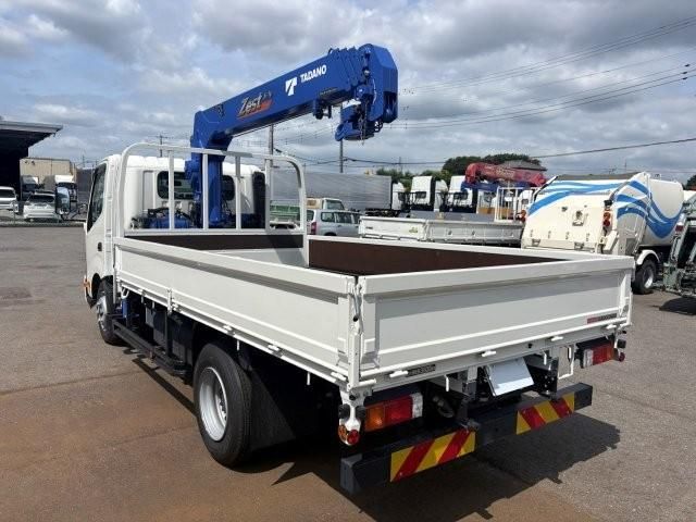 Hino DUTRO 2025-09 8186350-2