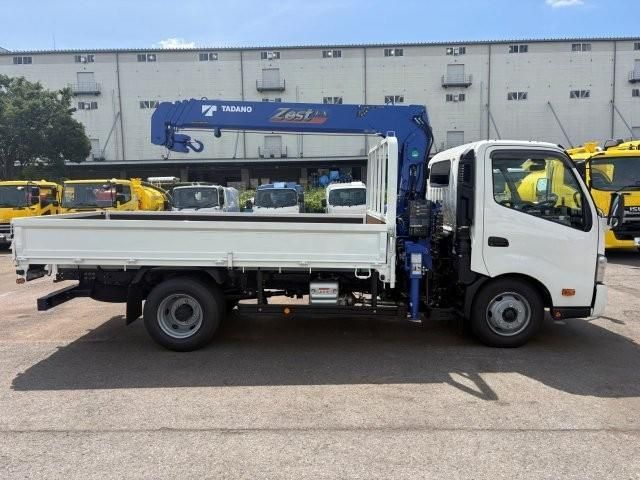 Hino DUTRO 2025-09 8186350-5
