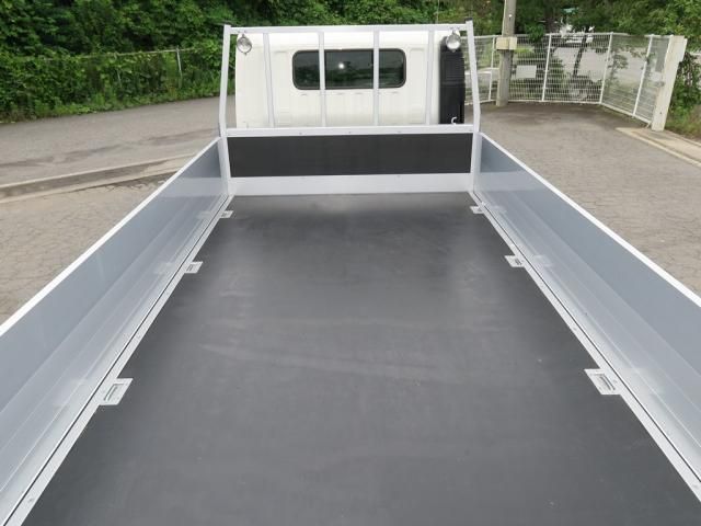 Hino DUTRO 2025-10 8186347-6