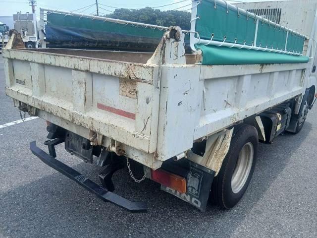Hino DUTRO 2010-11 8186351-11