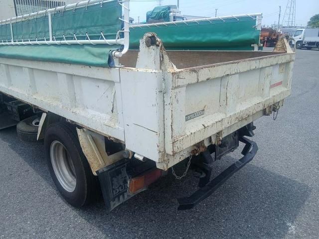 Hino DUTRO 2010-11 8186351-14