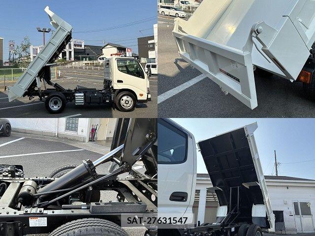 Hino DUTRO 2025-11 8207347-9