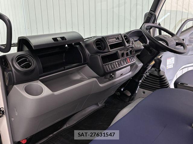 Hino DUTRO 2025-11 8207347-14