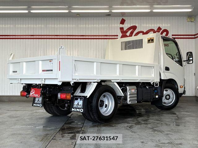 Hino DUTRO 2025-11 8207347-2