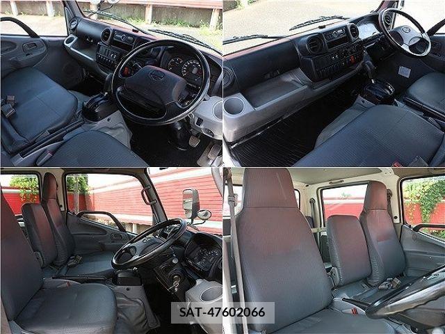 Hino DUTRO 2019-05 8207348-9