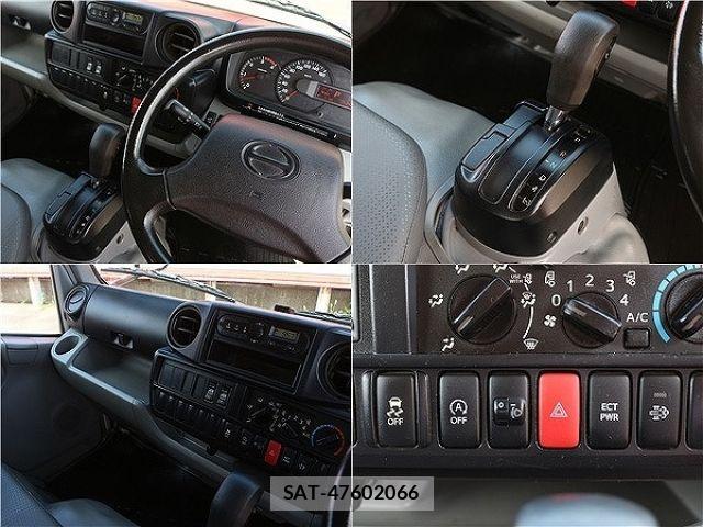 Hino DUTRO 2019-05 8207348-10