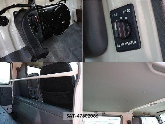Hino DUTRO 2019-05 8207348-13