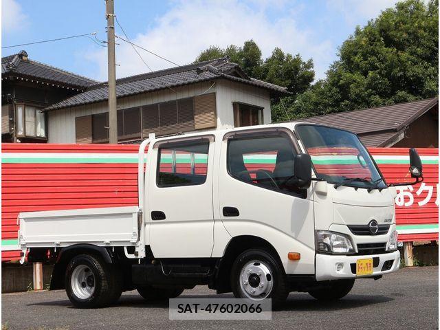 Hino DUTRO 2019-05 8207348-18