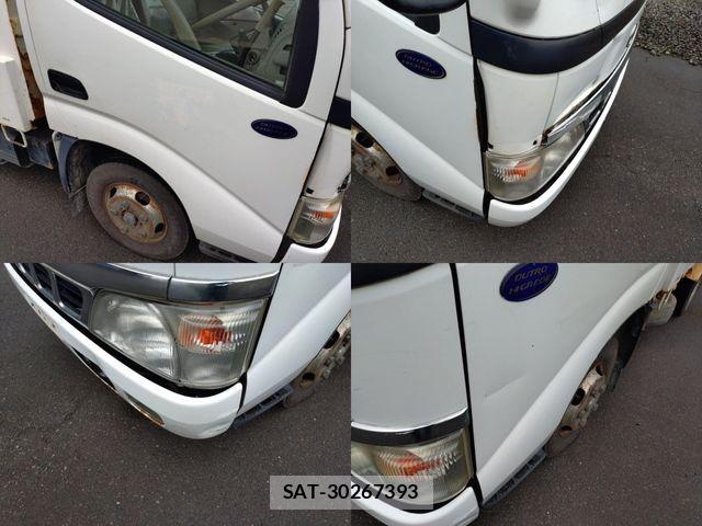 Hino DUTRO 2005-11 8207350-11