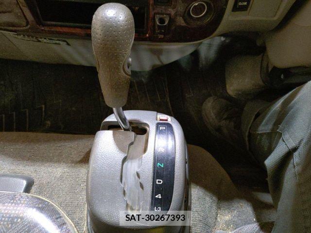 Hino DUTRO 2005-11 8207350-5