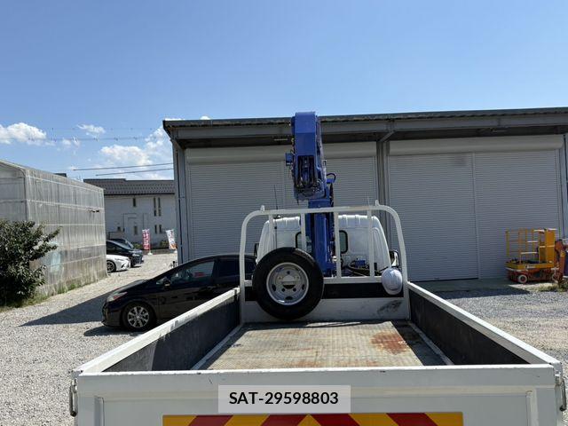 Hino DUTRO 2019-10 8207346-14