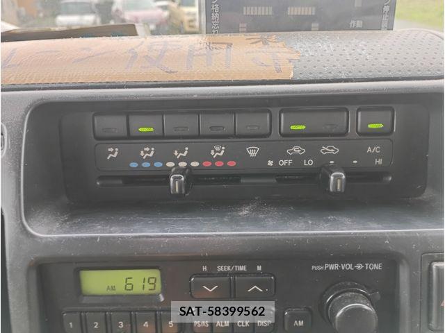 Hino DUTRO 2004-08 8207349-11