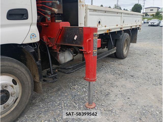 Hino DUTRO 2004-08 8207349-18