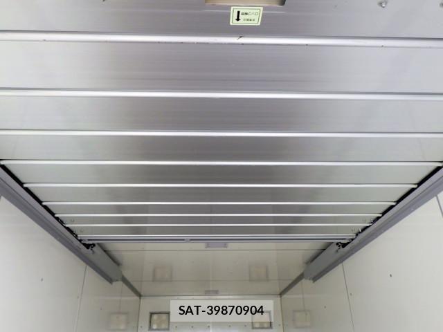 Hino DUTRO 2025-06 8229639-9