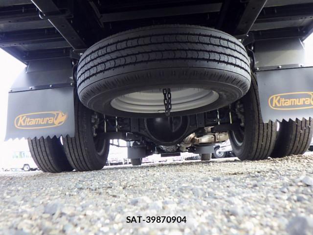 Hino DUTRO 2025-06 8229639-20