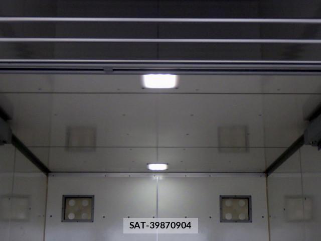 Hino DUTRO 2025-06 8229639-27