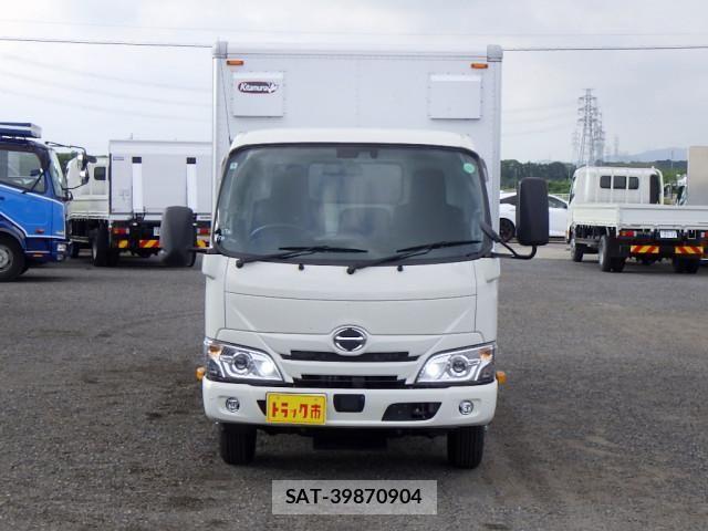 Hino DUTRO 2025-06 8229639-2