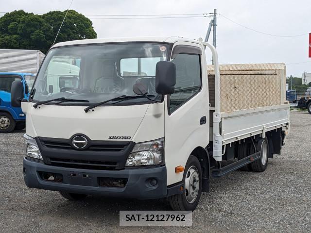 Hino DUTRO 2019-05 8229670-0