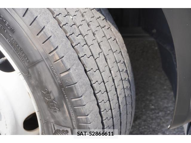 Hino DUTRO 2020-02 8229666-9
