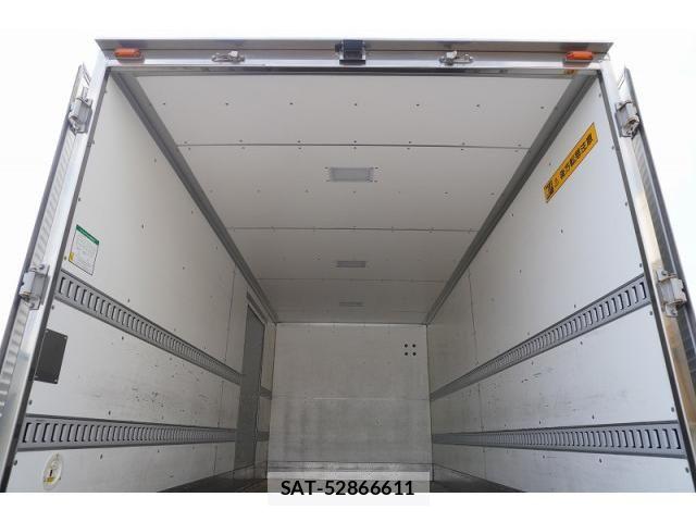 Hino DUTRO 2020-02 8229666-20