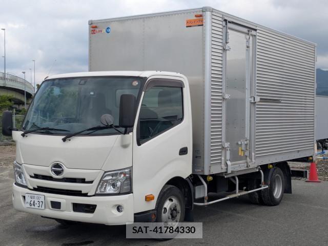 Hino DUTRO 2022-07 8229642-0