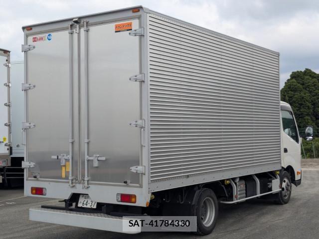 Hino DUTRO 2022-07 8229642-2