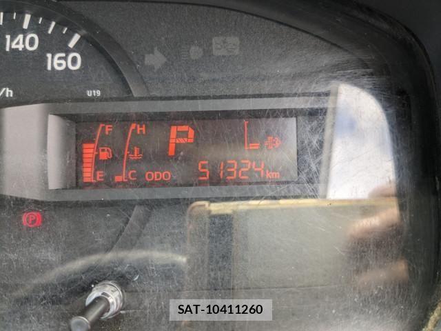 Hino DUTRO 2019-05 8229677-16