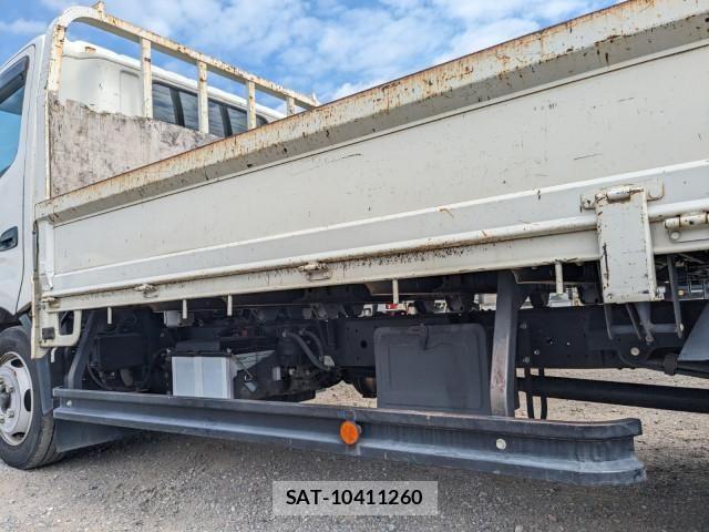 Hino DUTRO 2019-05 8229677-26