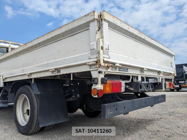 Hino DUTRO 2019-05 8229677-6