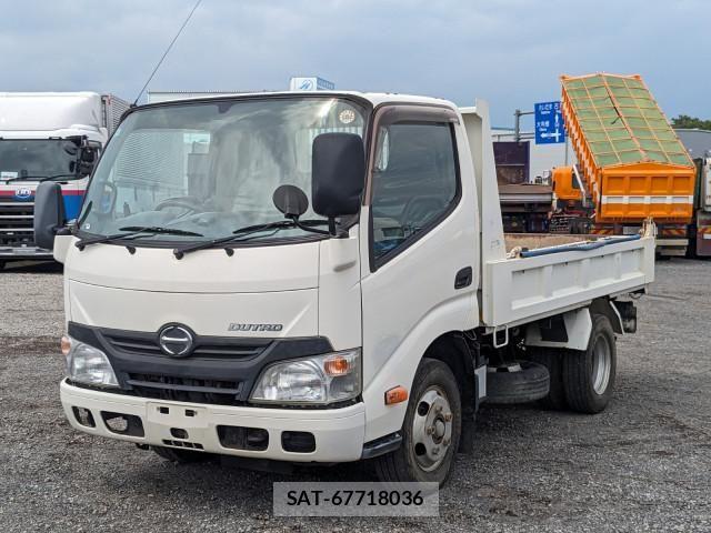 Hino DUTRO 2016-06 8229698-0