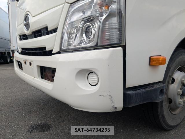 Hino DUTRO 2019-10 8229627-14