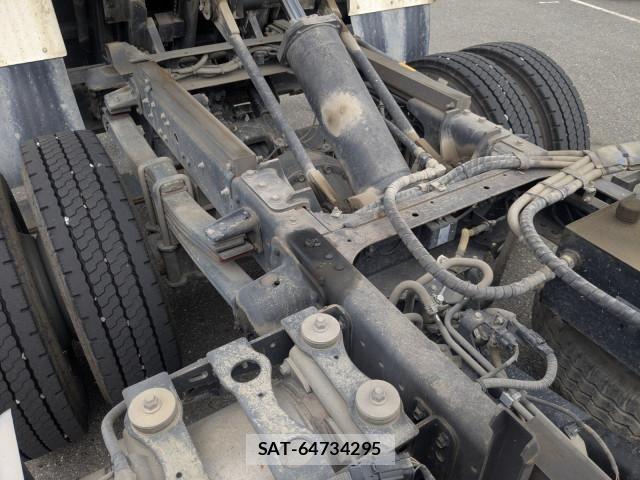 Hino DUTRO 2019-10 8229627-22