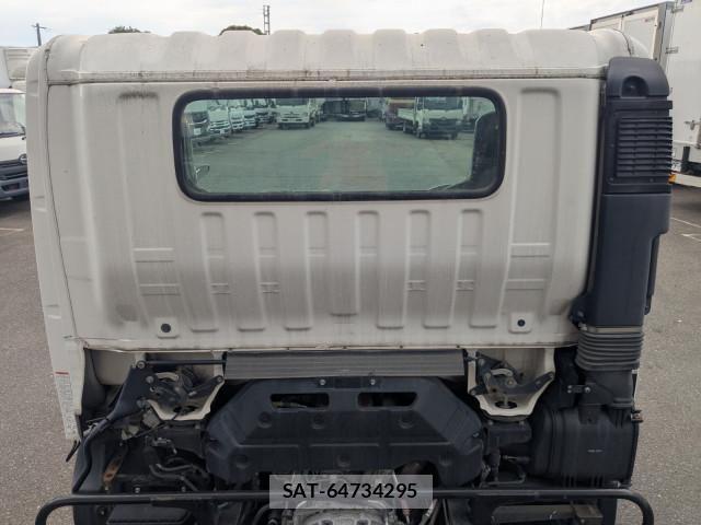 Hino DUTRO 2019-10 8229627-25