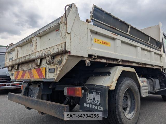 Hino DUTRO 2019-10 8229627-6