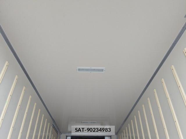 Hino DUTRO 2021-07 8229644-14