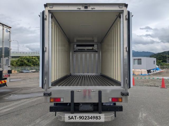 Hino DUTRO 2021-07 8229644-7