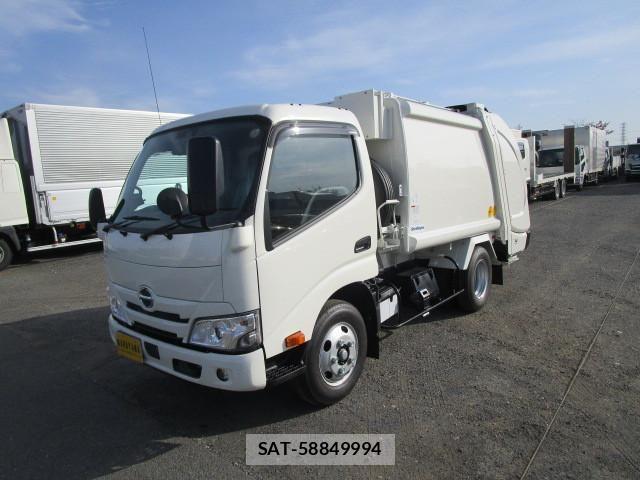 Hino DUTRO 2025-10 8229592-0