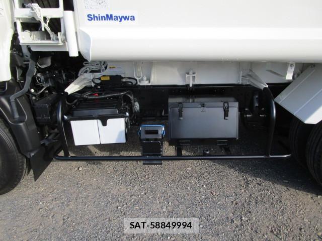 Hino DUTRO 2025-10 8229592-27