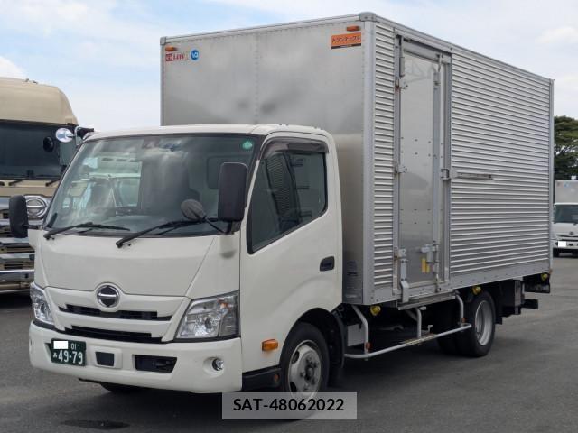Hino DUTRO 2024-07 8229615-0