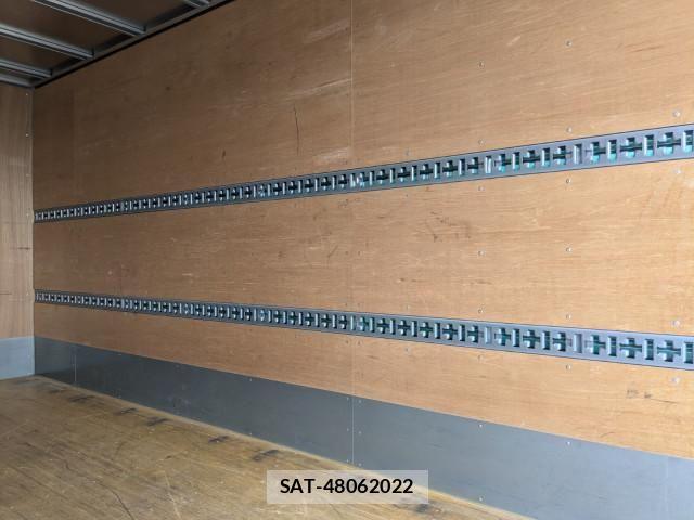 Hino DUTRO 2024-07 8229615-14