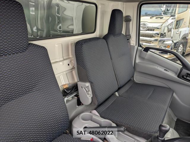 Hino DUTRO 2024-07 8229615-26