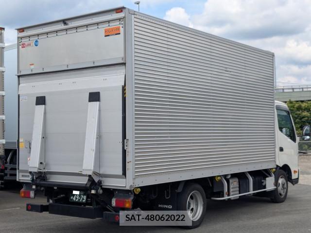 Hino DUTRO 2024-07 8229615-3
