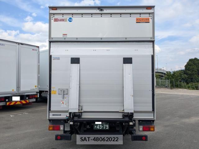Hino DUTRO 2024-07 8229615-6